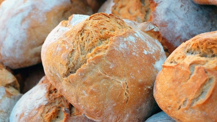 Dlaczego warto postawić na fit chleb?